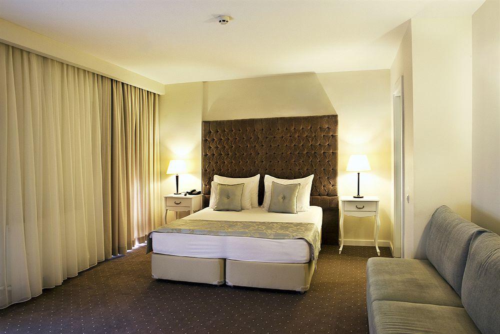 Taximtown Hotel Истанбул Екстериор снимка