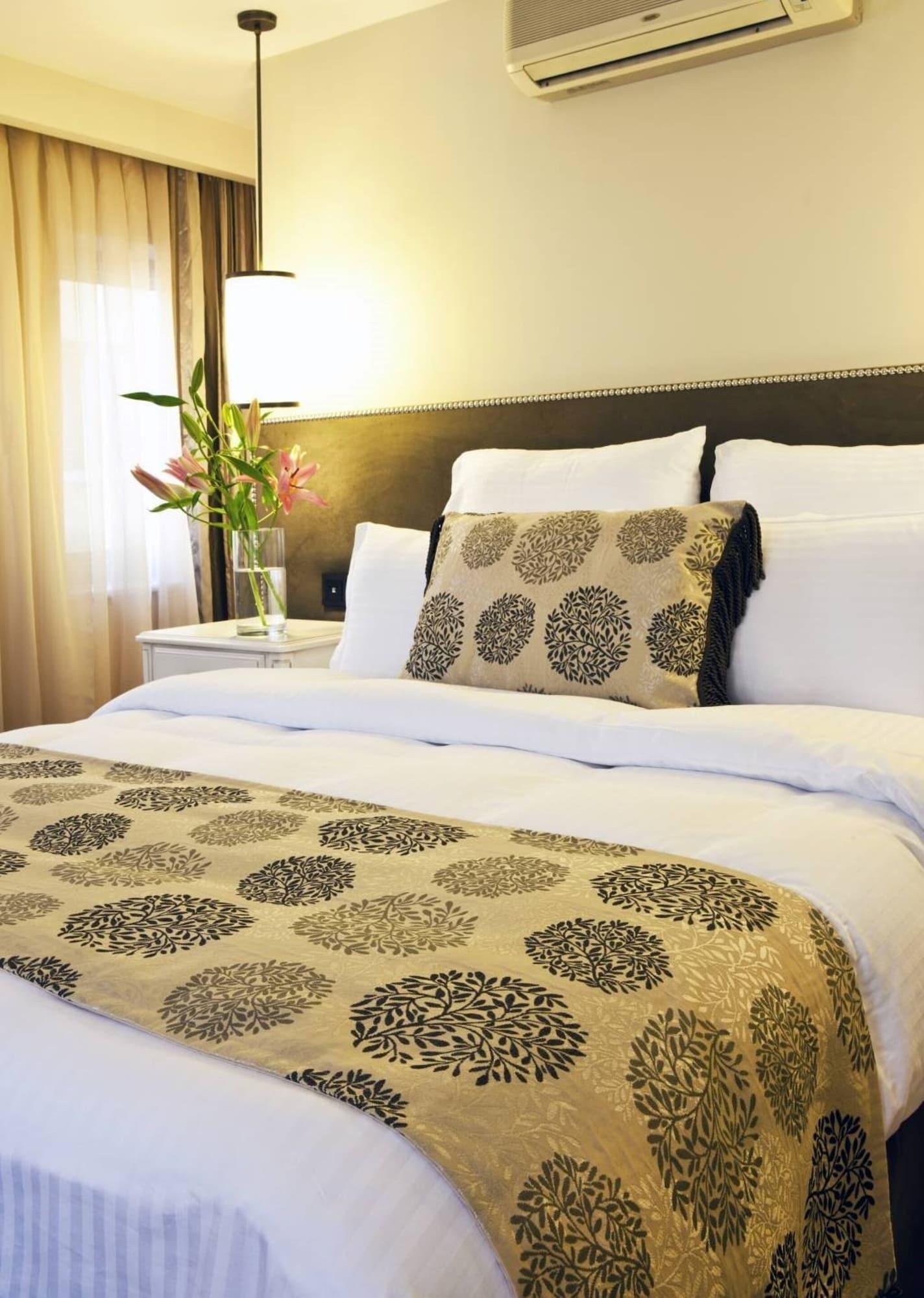 Taximtown Hotel Истанбул Екстериор снимка