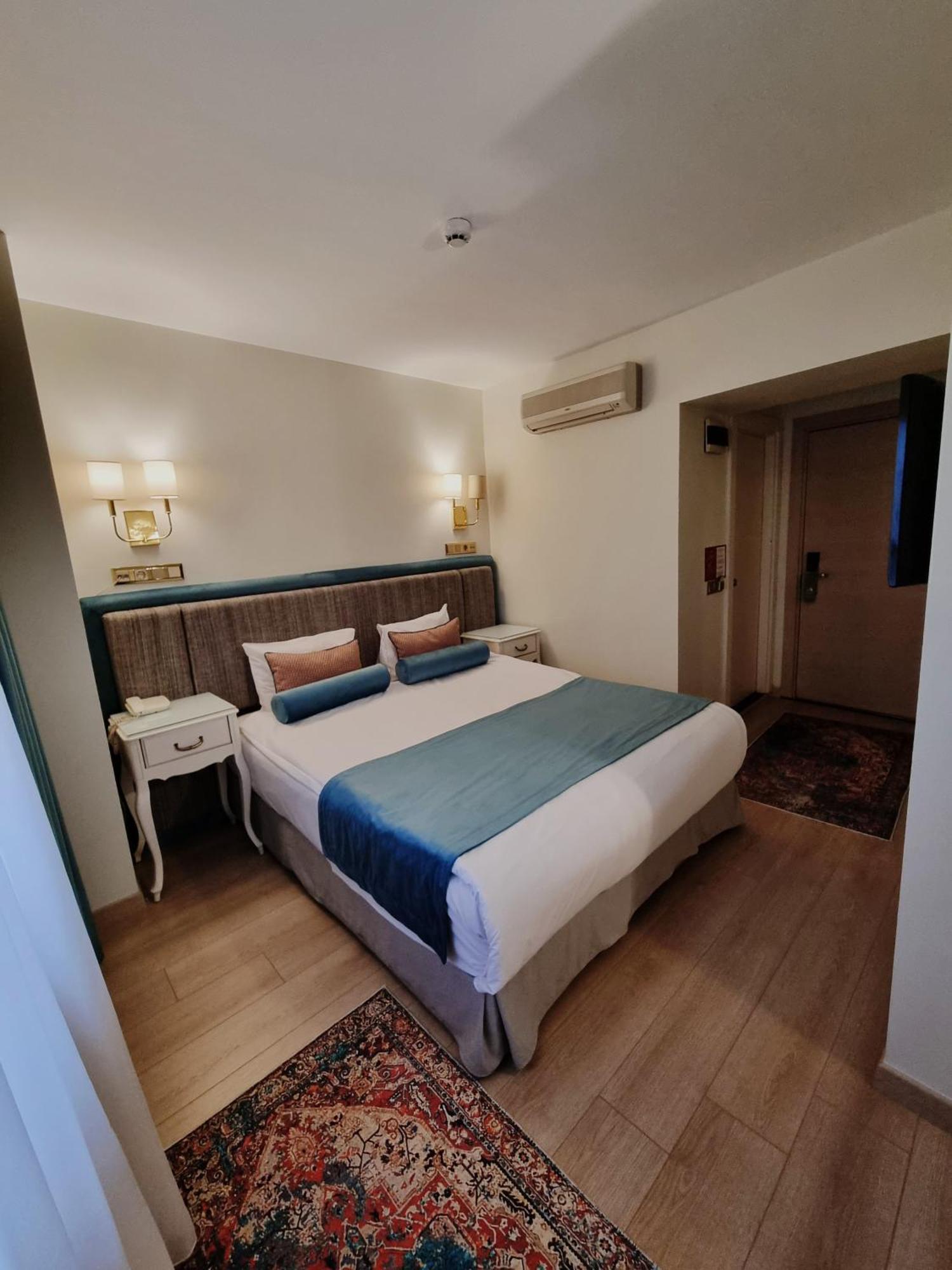 Taximtown Hotel Истанбул Екстериор снимка