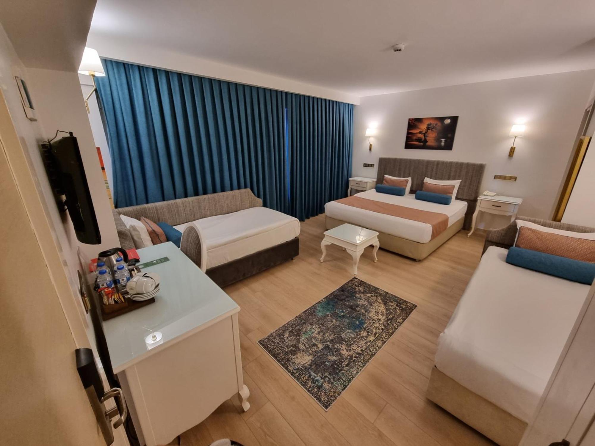 Taximtown Hotel Истанбул Екстериор снимка