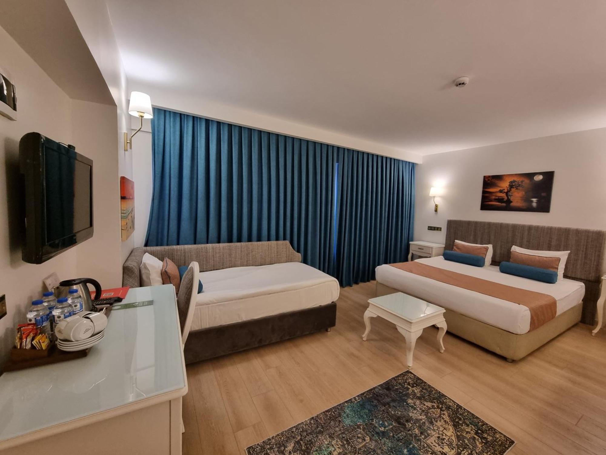 Taximtown Hotel Истанбул Екстериор снимка