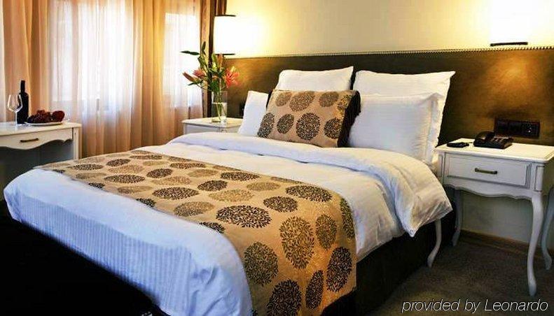 Taximtown Hotel Истанбул Екстериор снимка